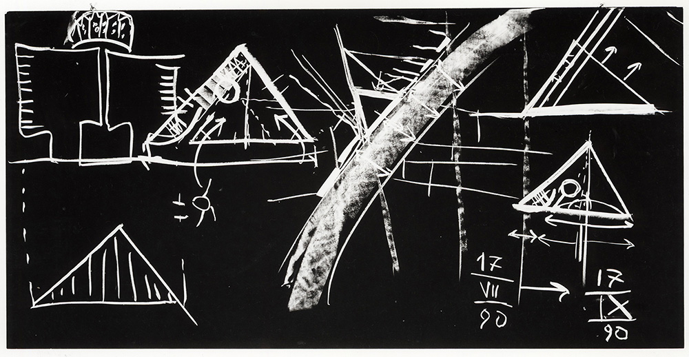 生きている東京展_作品_マリオ・ボッタがワタリウムのプレ公開の際に制作した黒板ドローイング