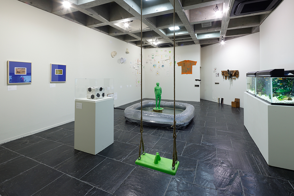プレイプレイアート展_会場風景