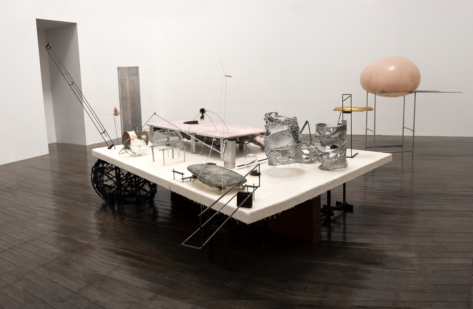 梅津庸一 エキシビション メーカー|ワタリウム美術館 梅津庸一 エキシビション メーカー|ワタリウム美術館